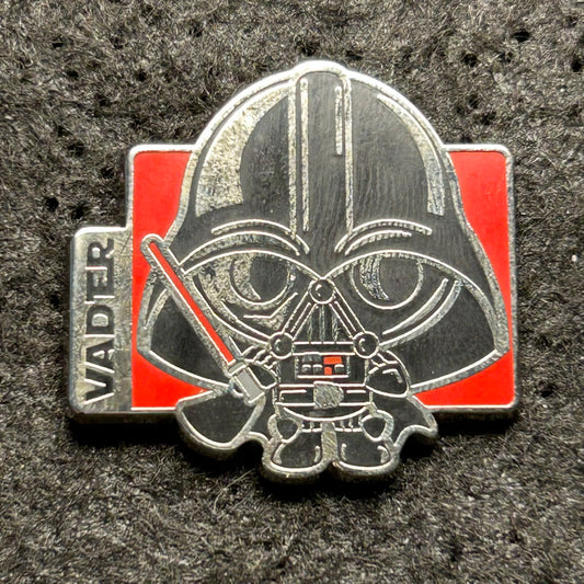 2016 - Darth Vader - Chibi - Star Wars - Booster Pin