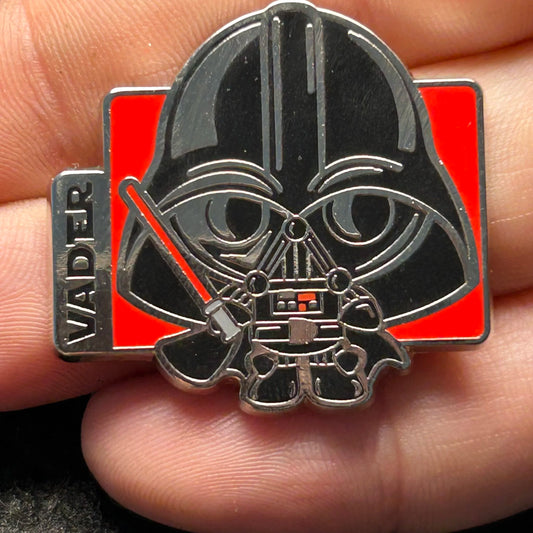 2016 - Darth Vader - Chibi - Star Wars - Booster Pin