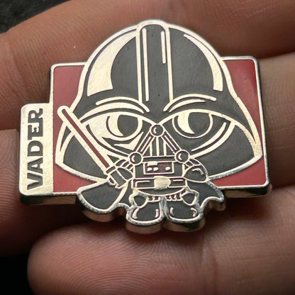 2016 - Darth Vader - Chibi - Star Wars - Booster Pin