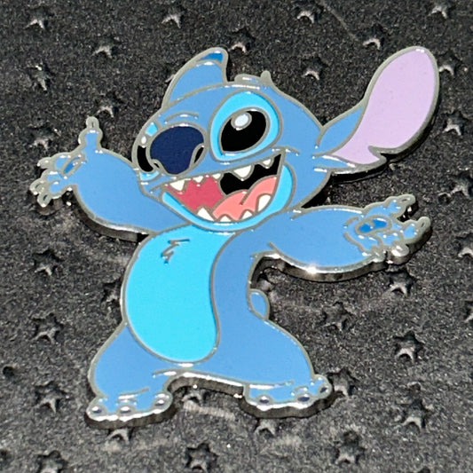 2024 - Stitch - Arms Open - Disney Pin