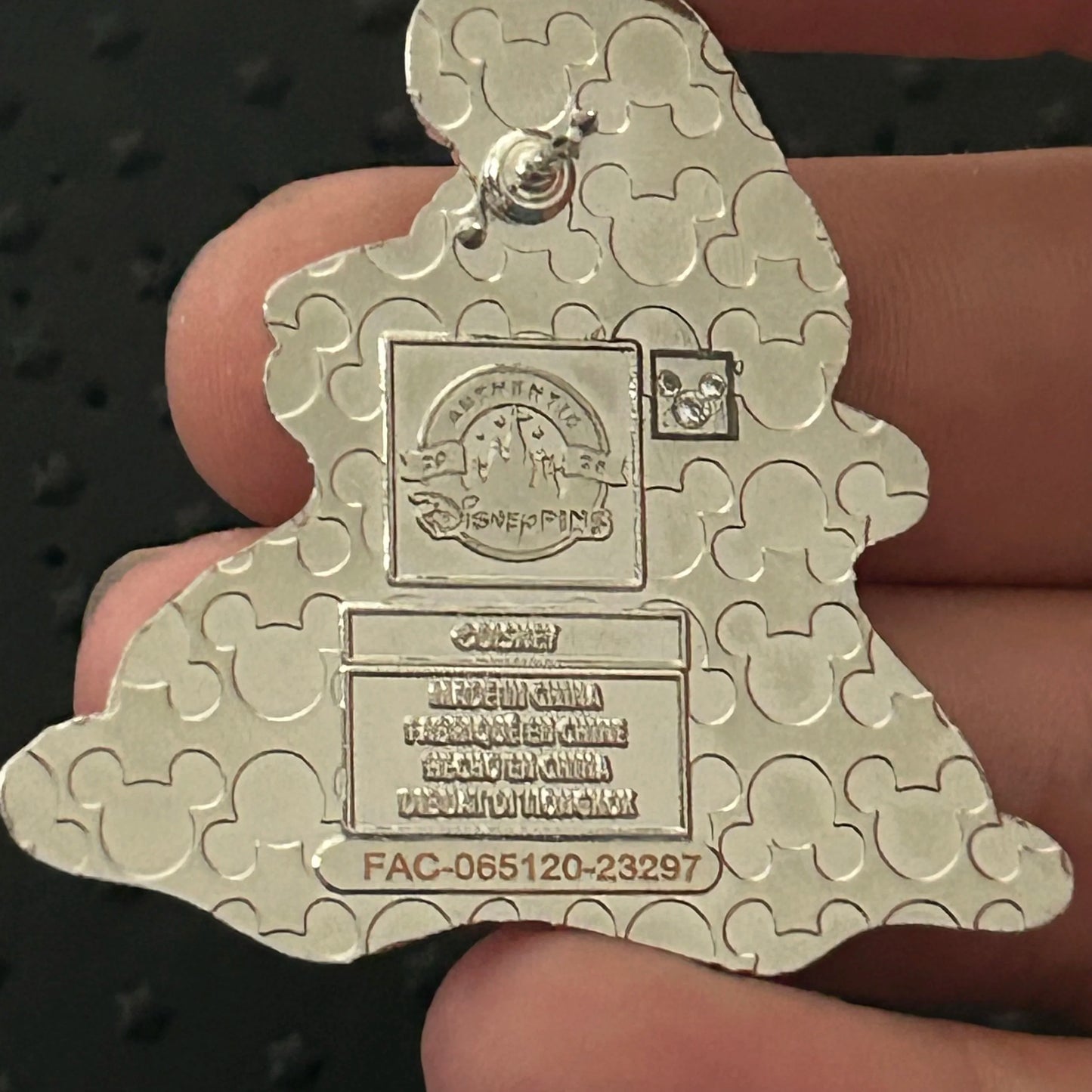 2024 - Alice in Wonderland - Floating in a Bottle - Disney Pin