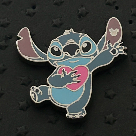 2024 - Stitch - Valentines Day - Hidden Disney - Pin