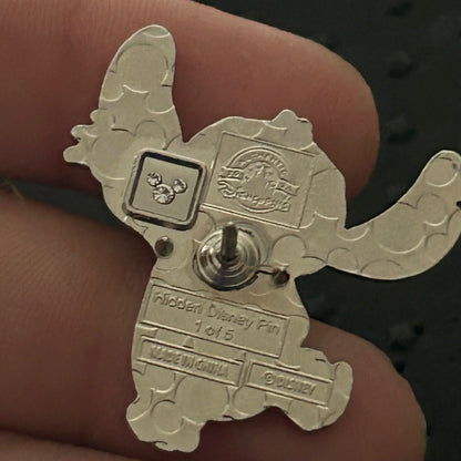 2024 - Stitch - Valentines Day - Hidden Disney - Pin