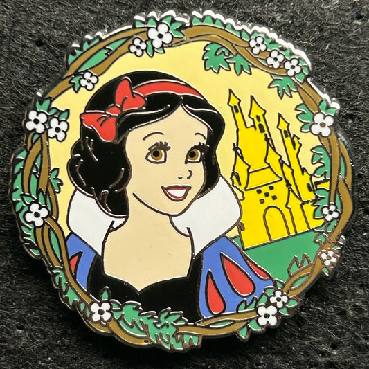 2022 - Snow White - Princess - Mystery Pin