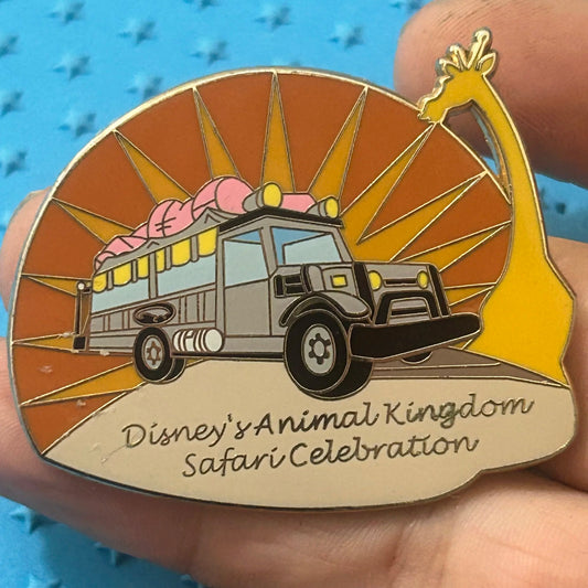 2010 - DAK - Safari - Magical Gatherings - Pin