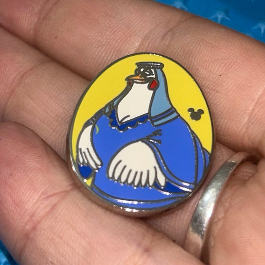 2014 - Lady Kluck - Robin Hood - Hidden Mickey - Pin