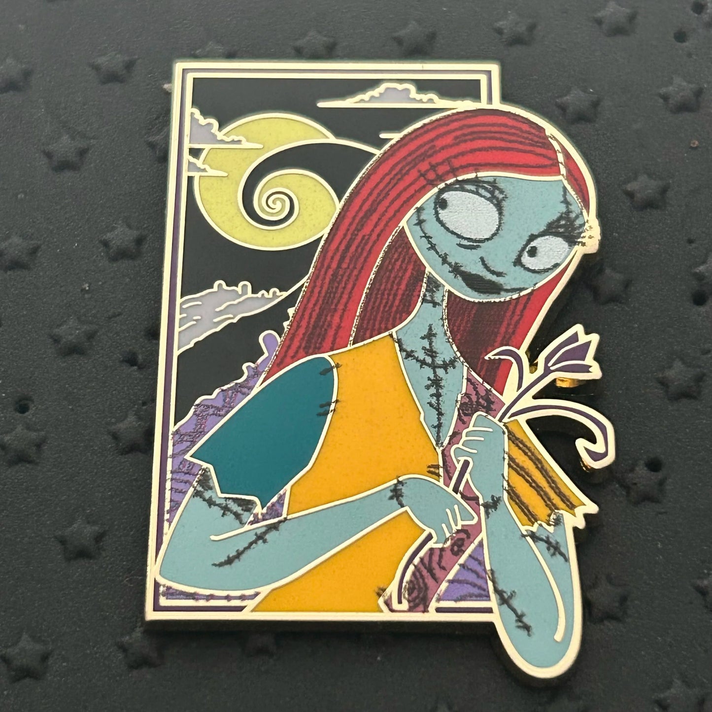2024 - Sally - With Flower - NBC - Graveyard Hill - Disney Pin