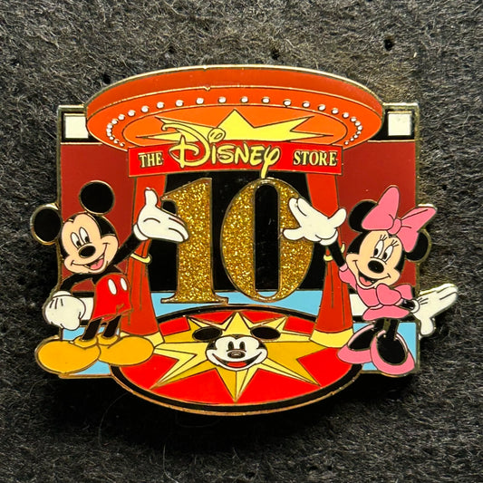 2002 - Mickey and Minnie Mouse - LE 2,500 - 10th Anniversary - Disney Pin