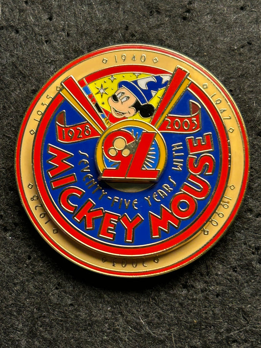 2003 - Mickey Mouse - All Versions - Spinner - Cast Exclusive - Disney Pin