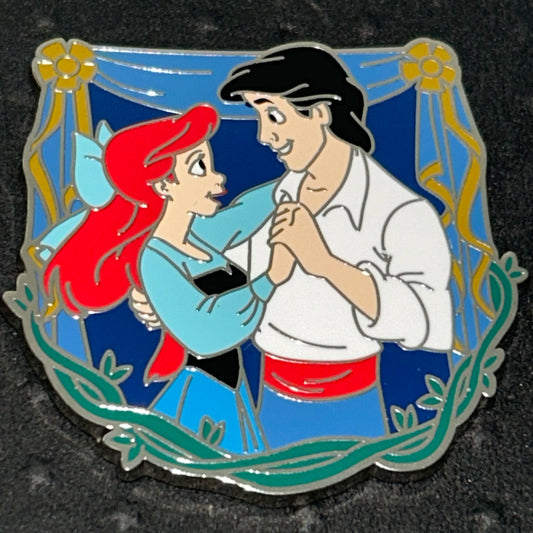 2023 - Ariel and Eric - Holding Hands - The Little Mermaid - Disney Pin
