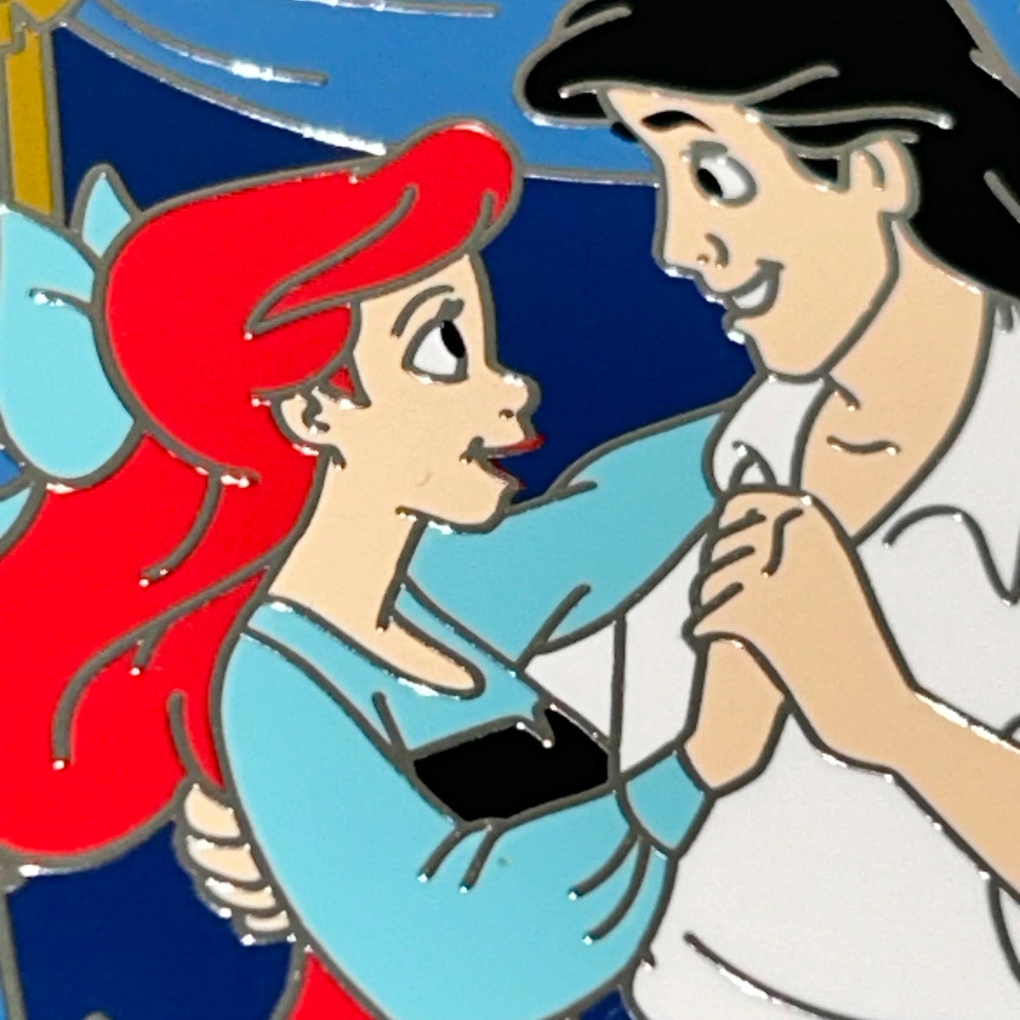 2023 - Ariel and Eric - Holding Hands - The Little Mermaid - Disney Pin