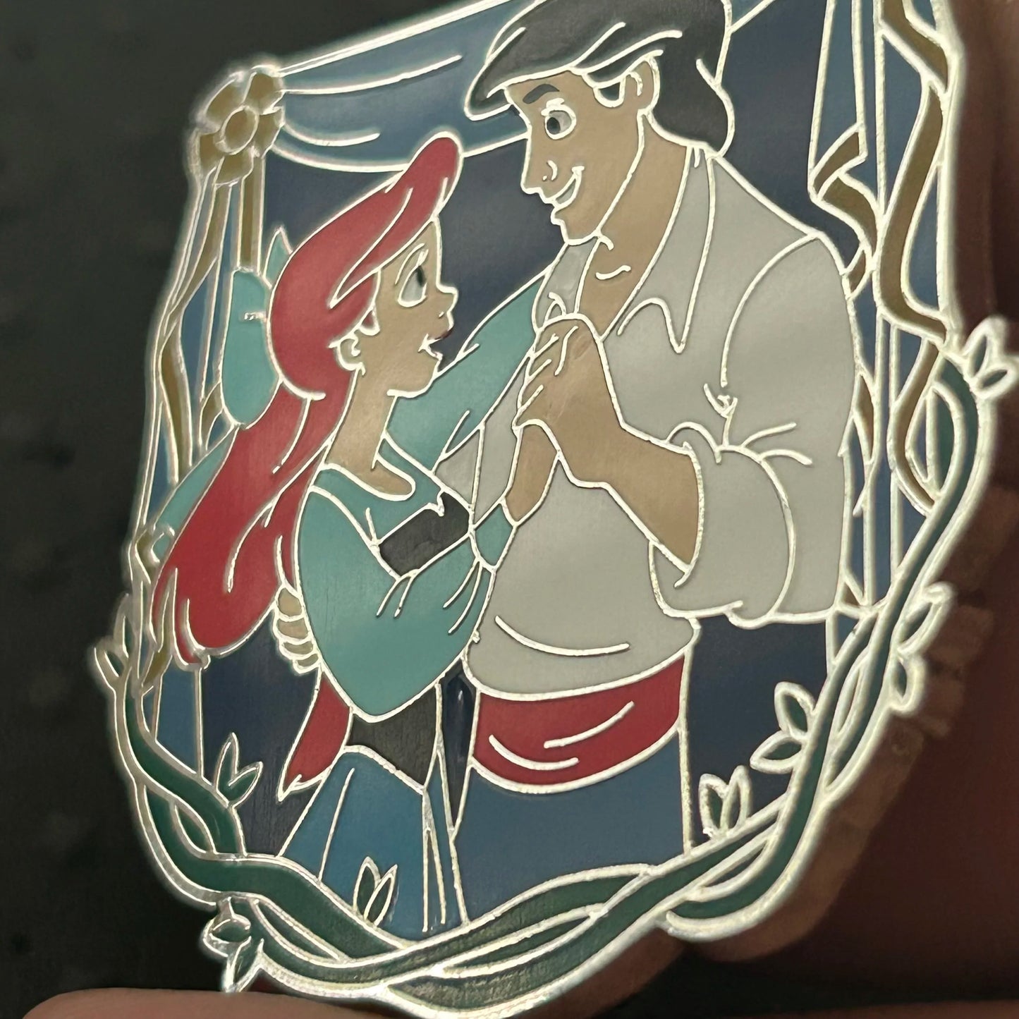 2023 - Ariel and Eric - Holding Hands - The Little Mermaid - Disney Pin