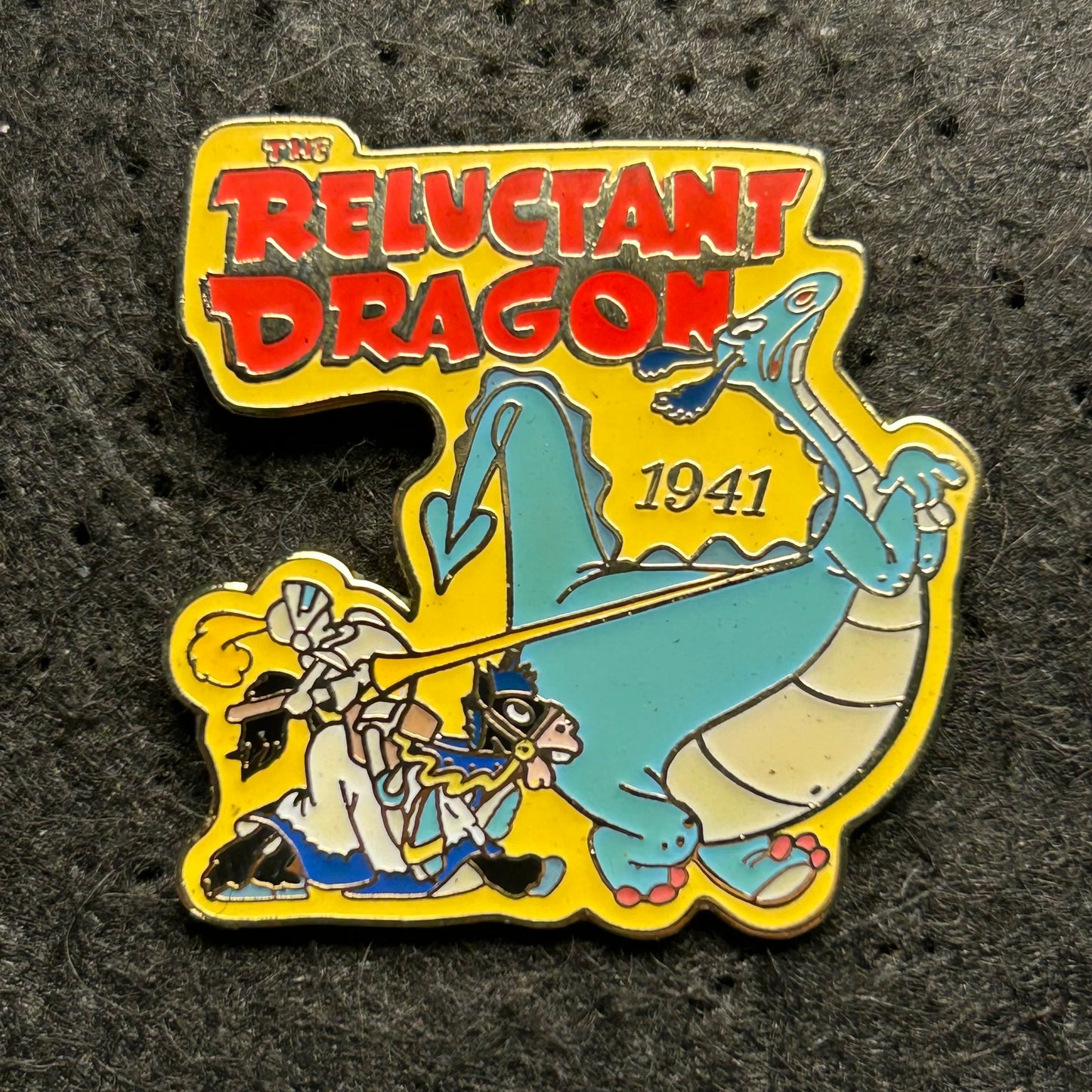 2000 - The Reluctant Dragon - Countdown to Millennium- Disney Pin