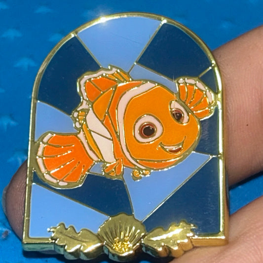 Loungefly - Nemo - Stained Glass - Mystery Pin
