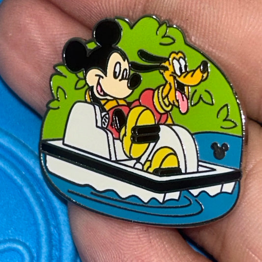 2005 - Mickey and Pluto - Paddle Boat - Hidden Mickey - Pin