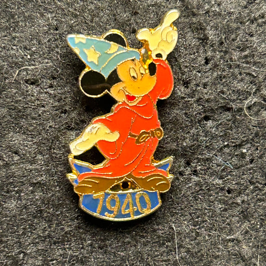 Vintage - Sorcerer Mickey Mouse - 1940 Style - Full Body - Disney Pin