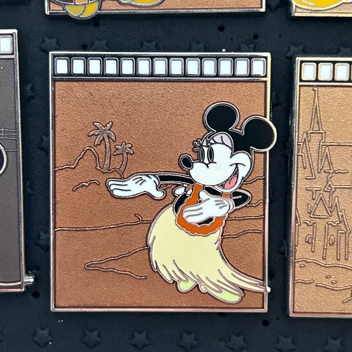 FULL SET - 10 Pins- Mickey and Minnie - 95 Magical Years - Film Strip - LR - Mystery Collection
