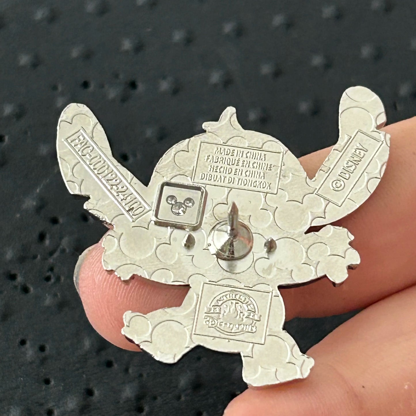 2024 - Stitch - Cutie - Starter Set - DLR - Pin