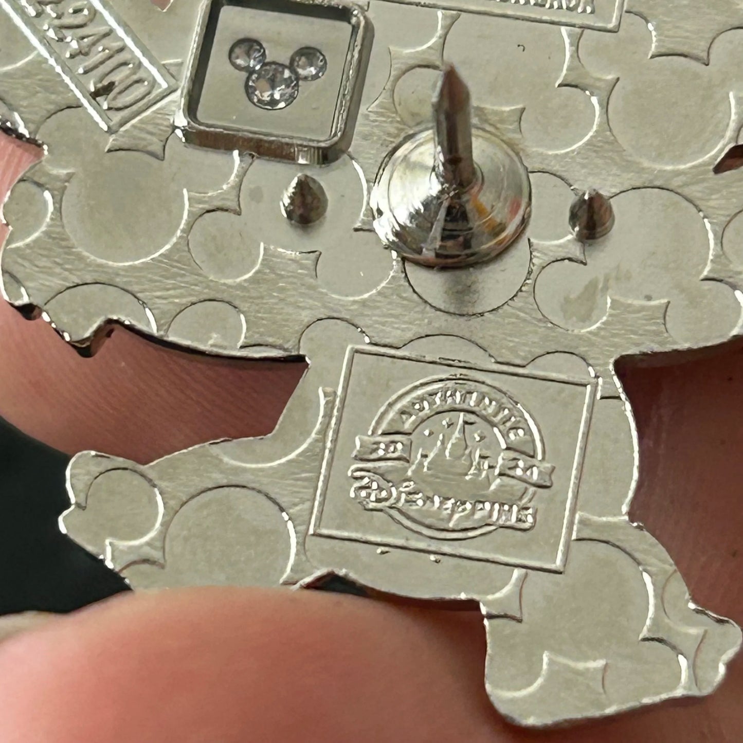 2024 - Stitch - Cutie - Starter Set - DLR - Pin