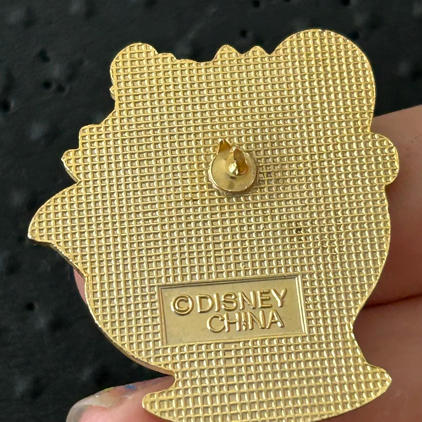 2001 - Mrs Potts - Beauty and the Beast - Retired Design - Disney Pin