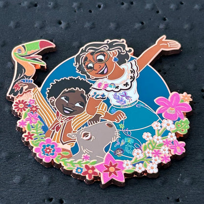 2022 - Mirabel and Antonio - Encanto - Booster Set - Pin