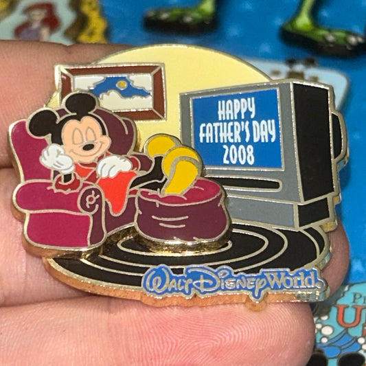 2008 - Mickey Mouse - Happy Fathers Day - Limited Edition 2,500 - Disney Pin