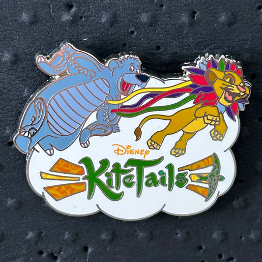 2022 - Simba and Baloo - Kite Tails - Disney Pin