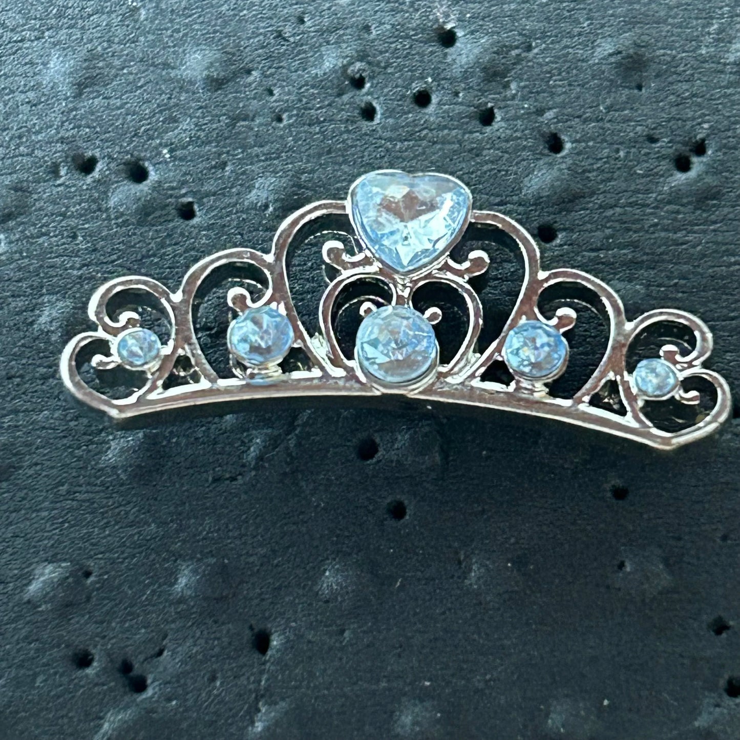 2022 - Cinderella - Tiara - Neon Tuesday - Disney Pin