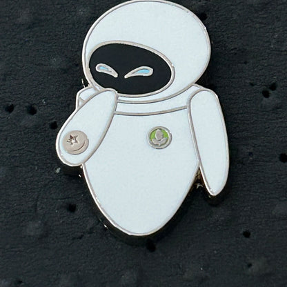 2024 - Eve - Wall-E - Hidden Disney - Mystery Pin