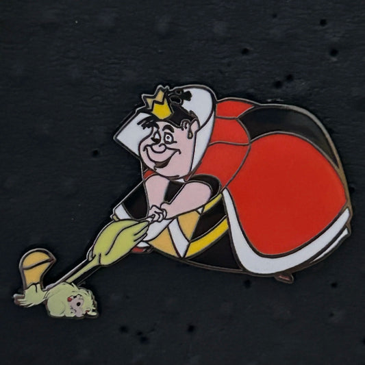 2022 - Loungefly - Queen of Hearts - Alice in Wonderland - Disney Pin