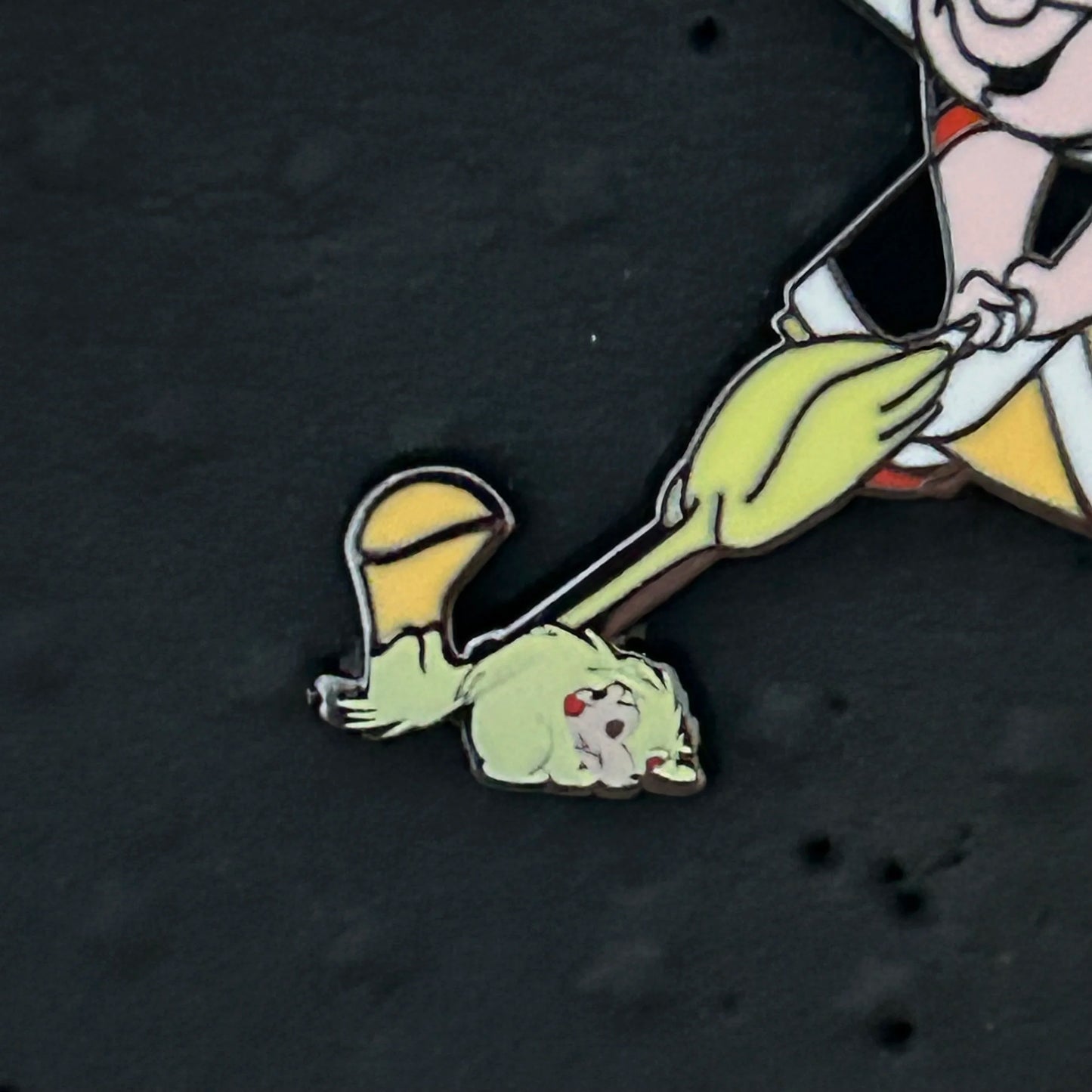 2022 - Loungefly - Queen of Hearts - Alice in Wonderland - Disney Pin