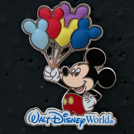 2009 - Mickey Mouse - Holding Balloons - WDW - Pin