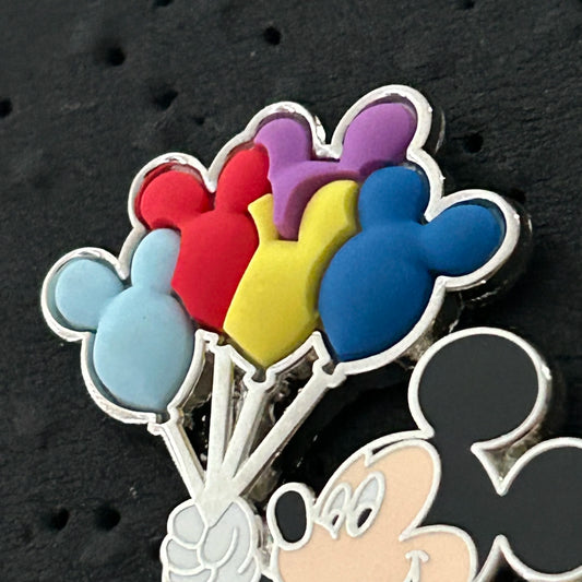 2009 - Mickey Mouse - Holding Balloons - WDW - Pin