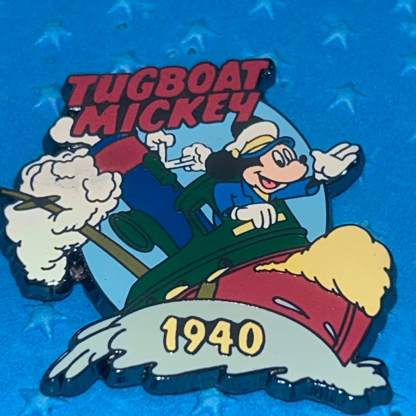 2001 - Mickey Mouse - Tug Boat - 100 Years - Disney Pin