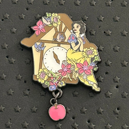 2024 - Loungefly - Snow White - Princess Clocks - Disney Pin