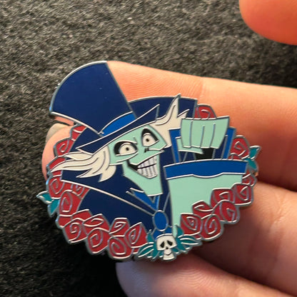 2024 - Hatbox Ghost - Haunted Mansion - Rose Frame - Mystery Pin
