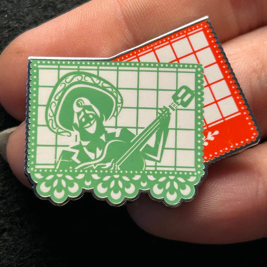 2022 - Ernesto De La Cruz - Coco - Pixar - Papel Picado - Mystery Pin