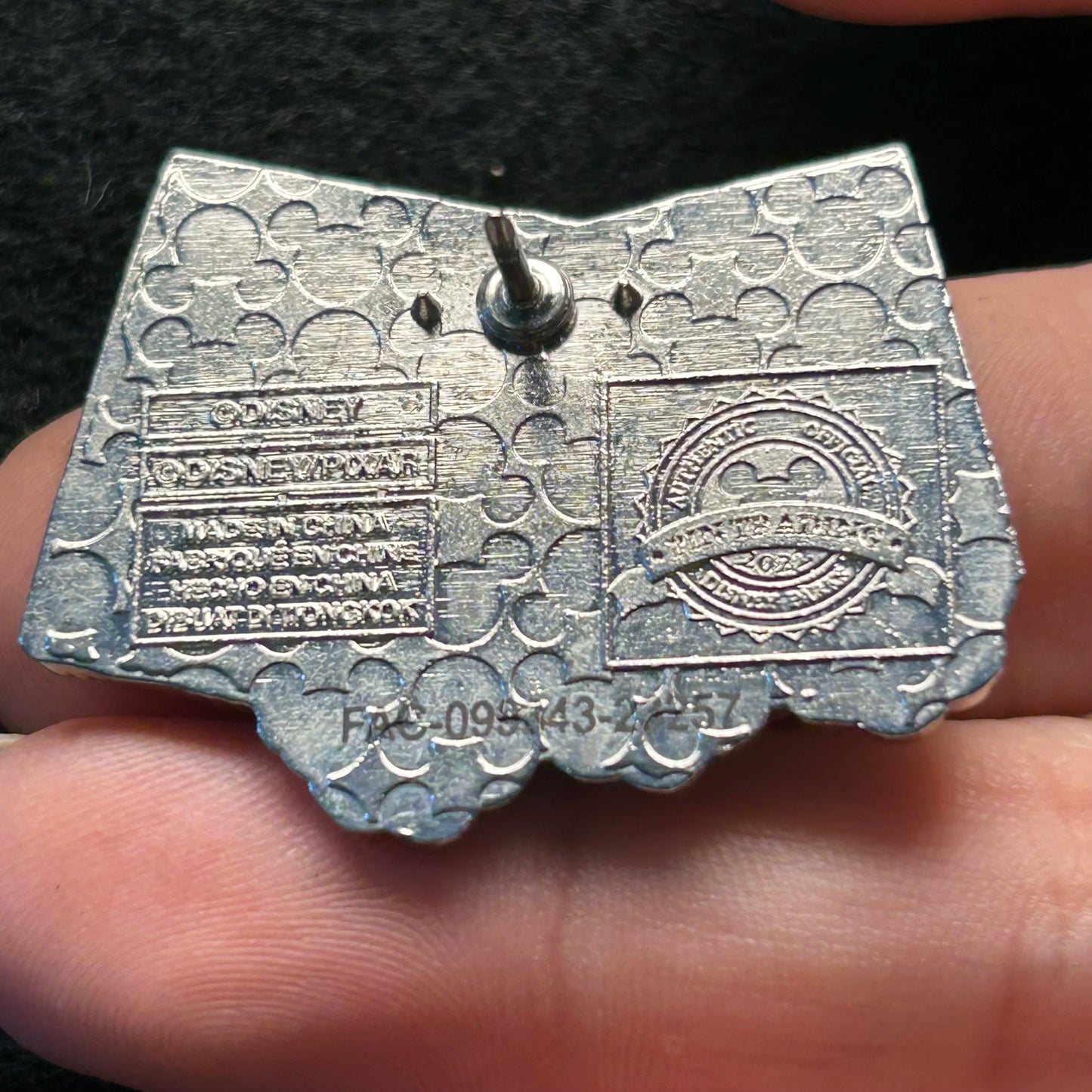2022 - Ernesto De La Cruz - Coco - Pixar - Papel Picado - Mystery Pin