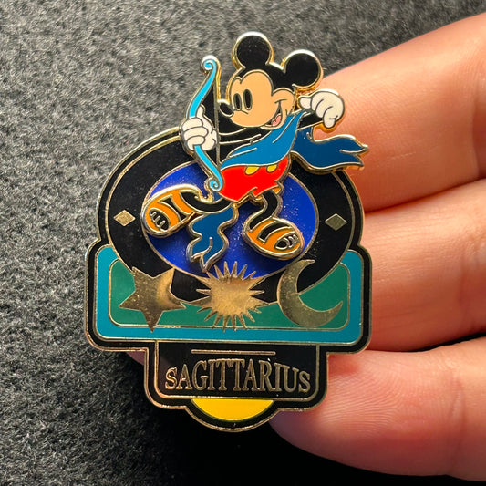 2002 - Mickey Mouse - Sagittarius - Zodiac Series - Disney Pin on Pin