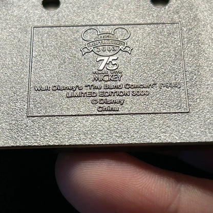 2003 - Vintage - Mickey Mouse - The Concert - WDW - LE 3,000 - Disney Pin with Stand