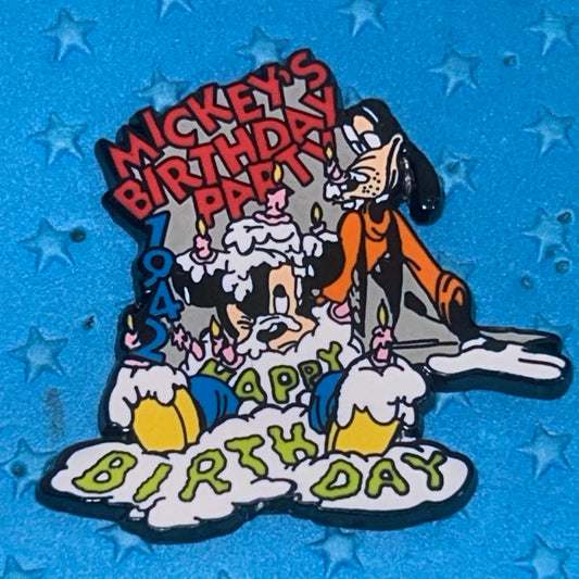 2001 - Mickey Mouse and Goofy - Birthday Party - Disney Pin