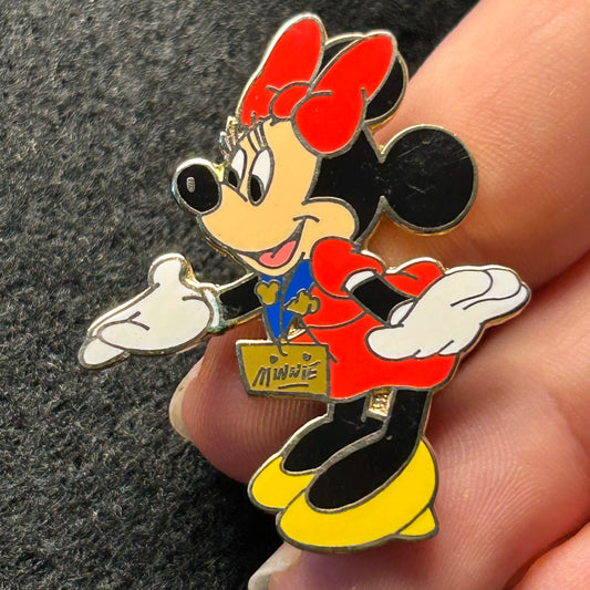 2001 - Minnie Mouse - Pin Trader - Hand Extended - Full Body - Disney Pin