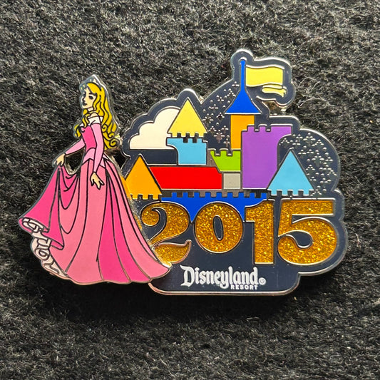 2015 - Aurora - Sleeping Beauty - Castle - Dated - Disney Pin on Pin