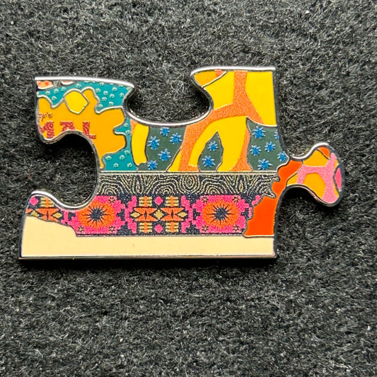 2023 - Animal Kingdom - Puzzle Piece - Mystery Pin