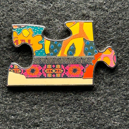 2023 - Animal Kingdom - Puzzle Piece - Mystery Pin