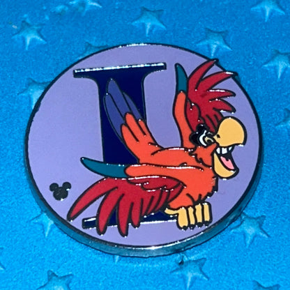 2009 - Iago - Aladdin - Hidden Mickey - Letter I - Disney Pin