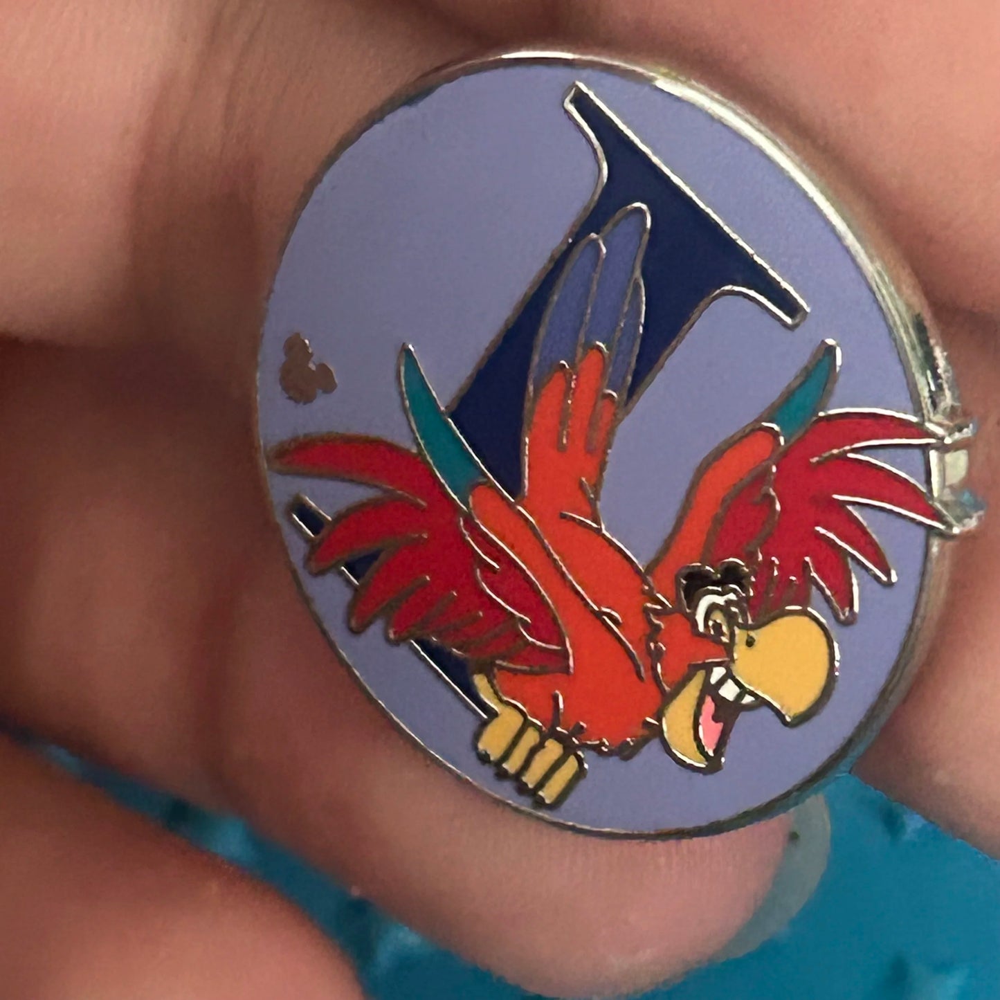 2009 - Iago - Aladdin - Hidden Mickey - Letter I - Disney Pin