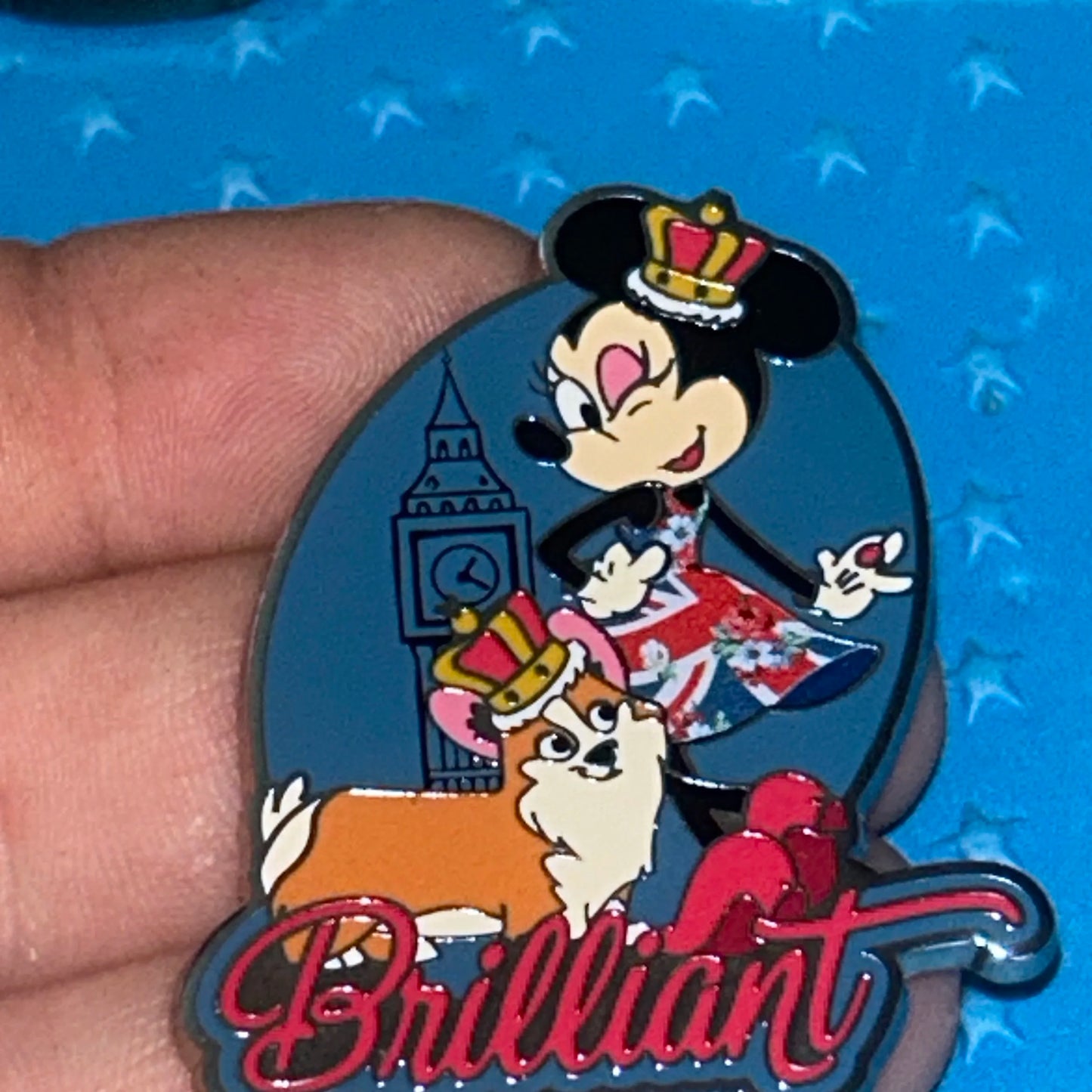 2020 - Minnie Mouse - Brilliant - United Kingdom - EPCOT - Corgi - Disney Pin