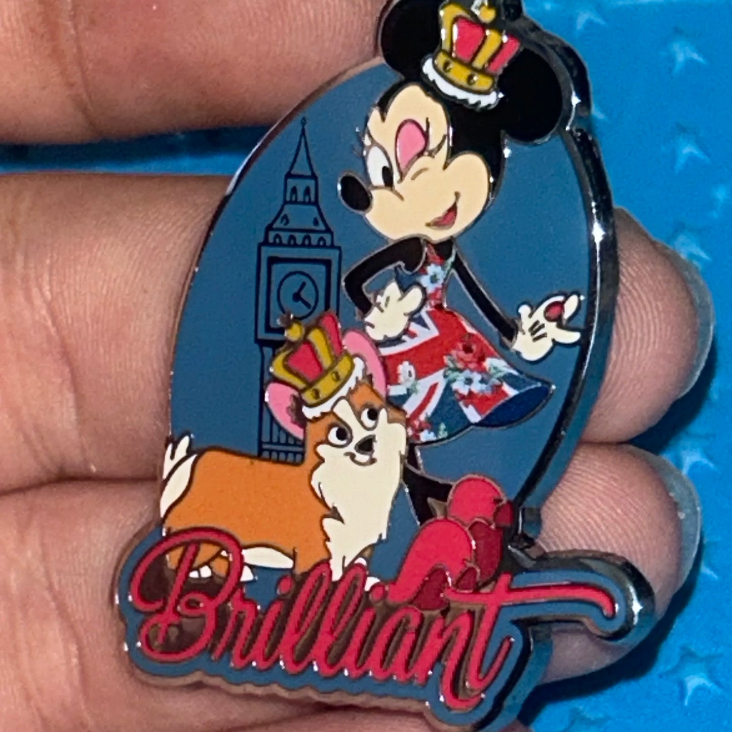 2020 - Minnie Mouse - Brilliant - United Kingdom - EPCOT - Corgi - Disney Pin