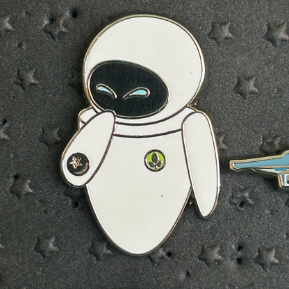 FULL SET - 2024 - Wall-e - Hidden Disney Pins - Mo, Burn-e, Eve, Axiom, Wall-e and Hal